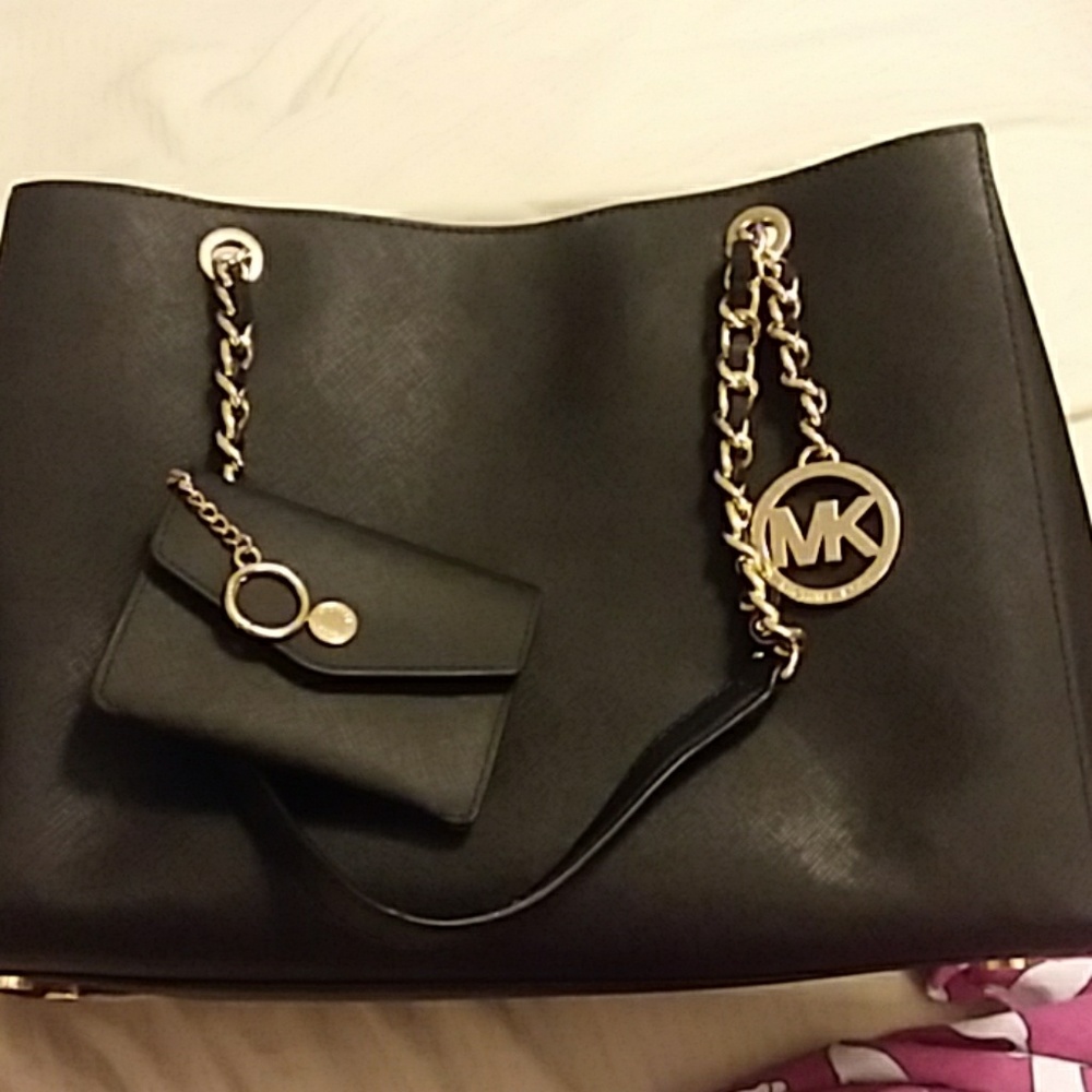 Michael Kors purse with Coin Purse